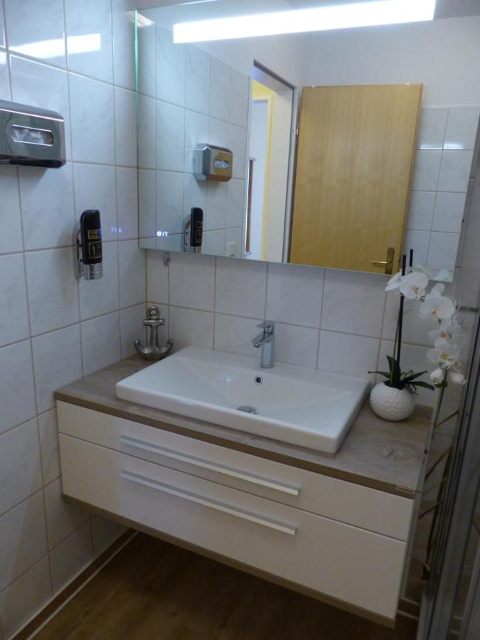 Ferienwohnung 12 - Seewald Haus Huehnergott Sellin  Екстериор снимка